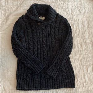 Old Navy pullover sweater